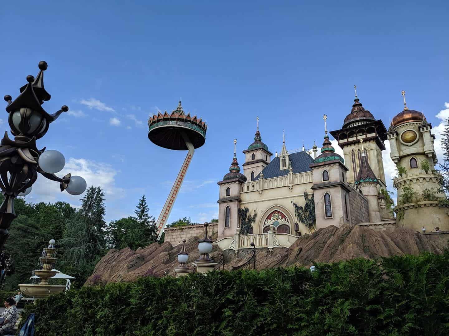 Efteling - Des décors impressionnants avec des châteaux comme dans les films