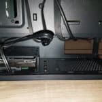Le socle pour les disques durs du boîtier Kolink Outline