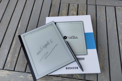 Bookeen Front