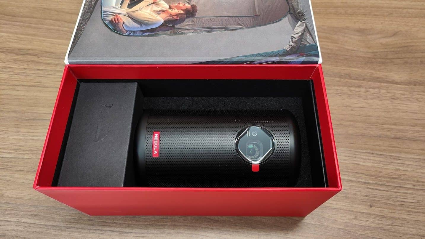Projecteur Capsule Max - le contenu de la boite